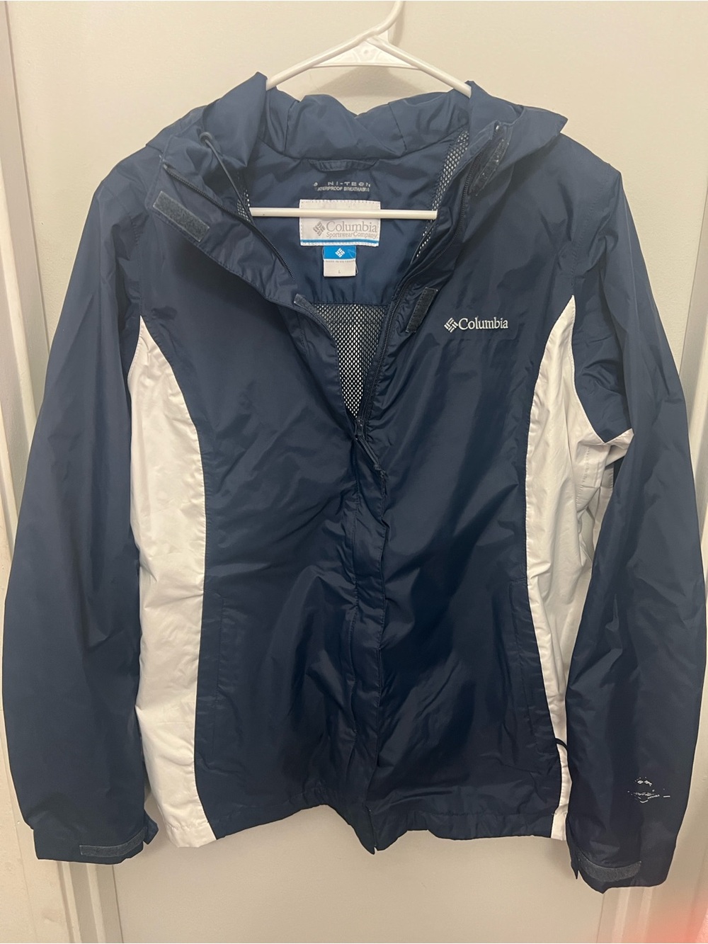 Columbia Women's Navy & White Waterproof Ski Jacket with Hood